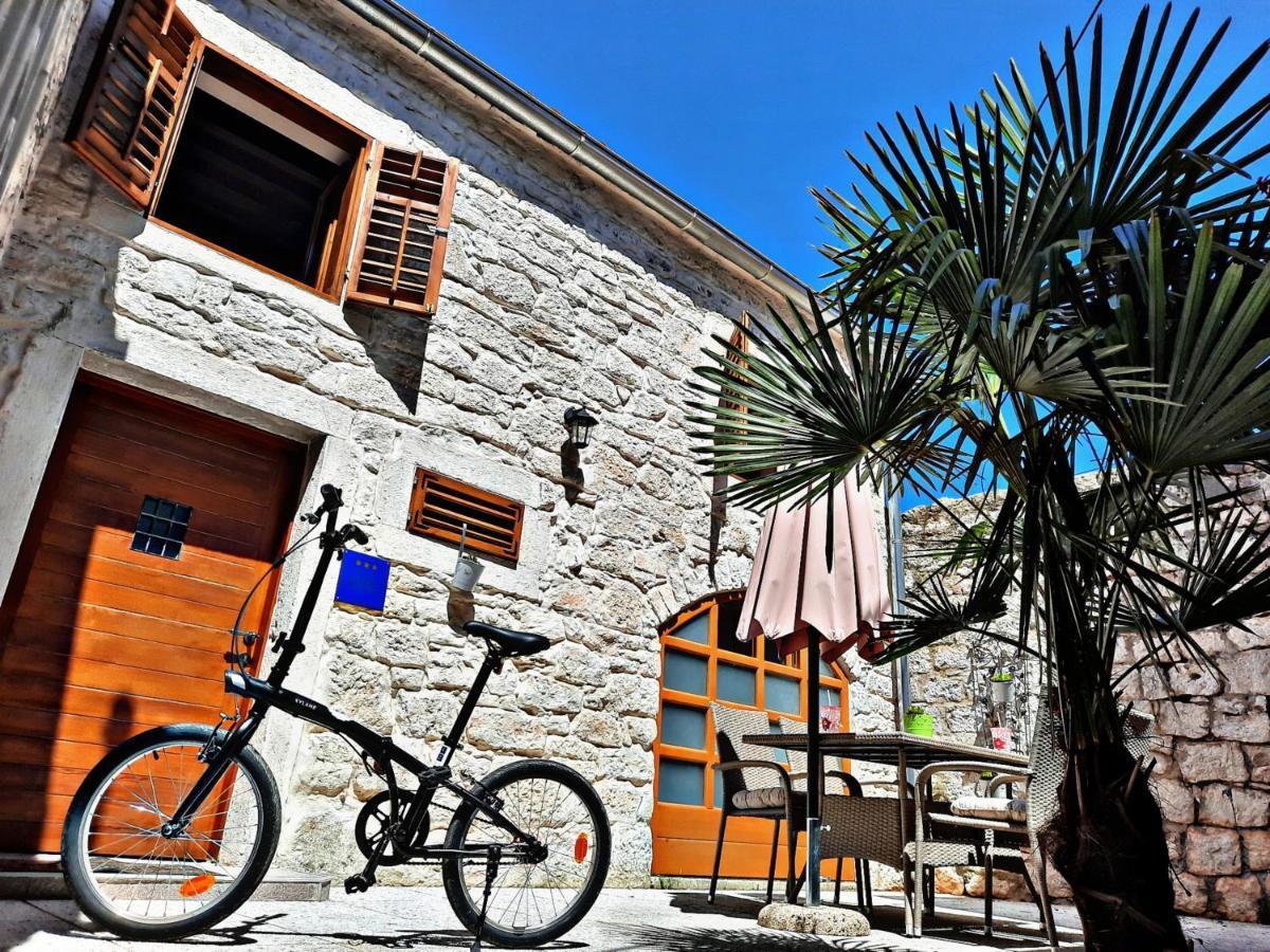 Joseph'S Yard Apartment Rovinj Exterior foto